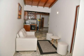 Casa cerca al Club el Rodeo y centro deportivo